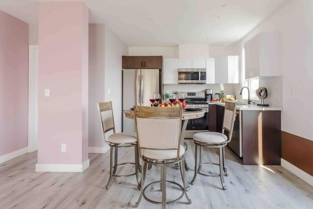 Stunning Hollywood Townhouse With Sunny Views Βίλα Λος Άντζελες Εξωτερικό φωτογραφία