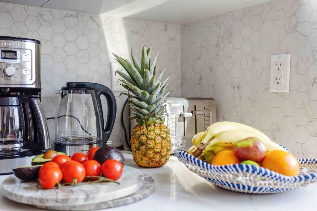 Stunning Hollywood Townhouse With Sunny Views Βίλα Λος Άντζελες Εξωτερικό φωτογραφία